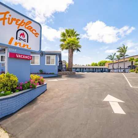 The Monterey Fireplace Inn