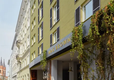 Max Brown Hotel 7th District, Part of Sircle Collection