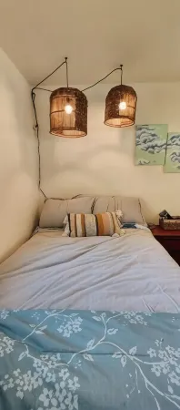 Quaint Cozy Studio w/ Offstreet Parking