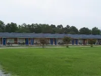 Four Oaks Lodging Hotel a Ingrams