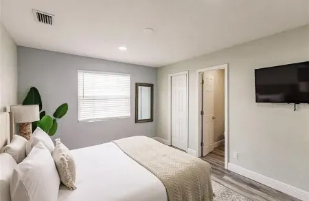 Cozy pompano beach oasis Отели рядом с достопримечательностью «Laguna Bay Nursery Inc»