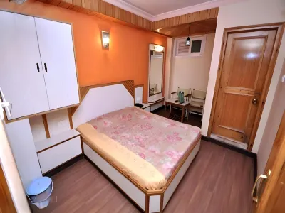 Hotel Sidharath Hotels in Mashobra
