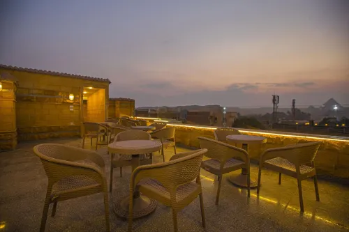 Life Pyramids Inn Featured Photos