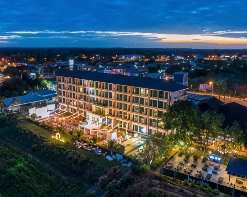 The River Hotel Отели рядом с достопримечательностью «Река Меконг»