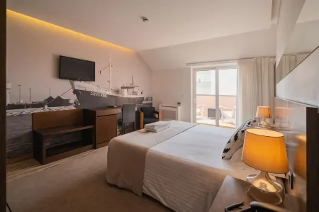 Hotel Farol Отели рядом с достопримечательностью «Farol da Barra»