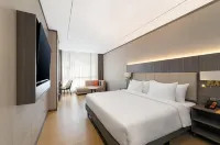 HARRIS Hotel & Suites Nagoya Batam Hotels near Budhi Bhakti Temple