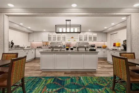 Homewood Suites by Hilton Fort Myers