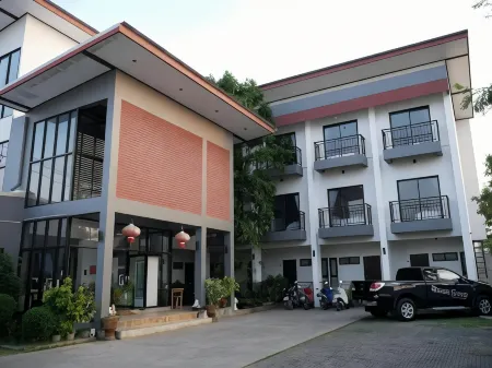 Sabai @ Chumphae Hotel