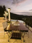 VistaMonti Private Villas
