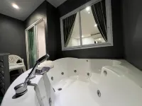 Zephyr Grand Hotel - baignoire