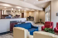 Quality Inn & Suites Hotel a Adams Township