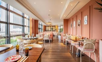 Renaissance Paris la Defense Hotel