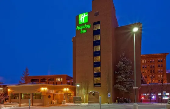 赫勒拿市中心希爾頓逸林酒店