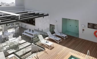 Homewood Suites by Hilton Santo Domingo