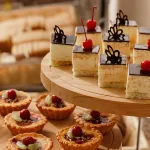 Barhatnyie Sezonyi Semeyniy Kvartal Hotel