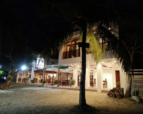 Isis Bungalows Area Publik Photos