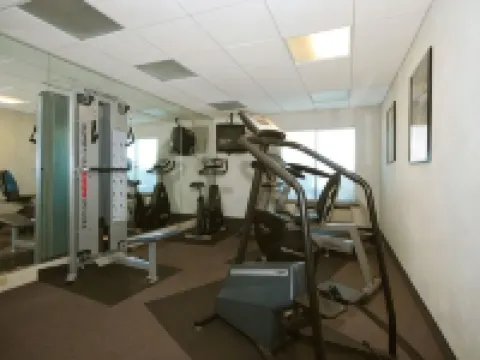 Quality Inn & Suites Hotels in Bensalem