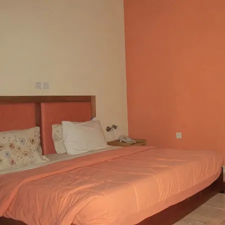 Harlescourt Hotels - Standard