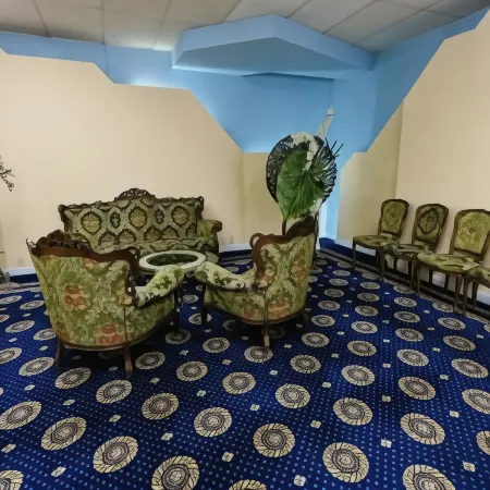 Сахалин-Саппоро Отели рядом с достопримечательностью «Памятник А.П. Чехову»