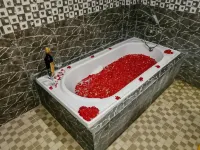 Holiday N Holiday Beach Resort