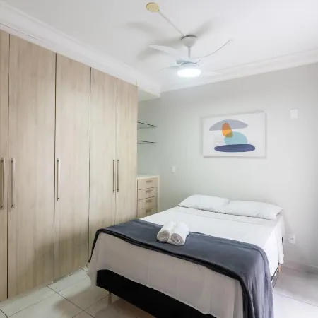 3 Bedroom Apartment 190m From the Beach Epp0602