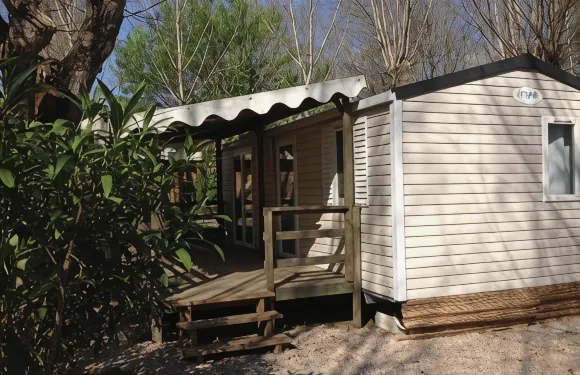 弗古埃爾營地酒店