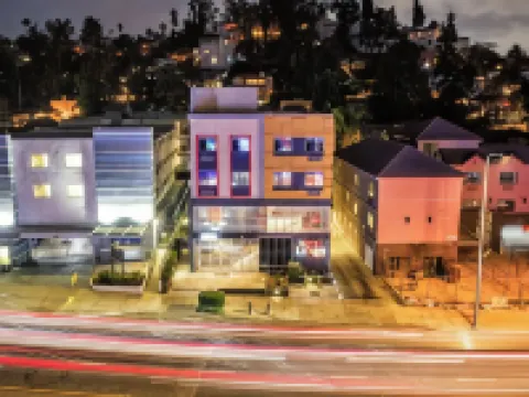 荷里活星光大道環球影城Lexen酒店 鄰近好萊塢星光大道的酒店