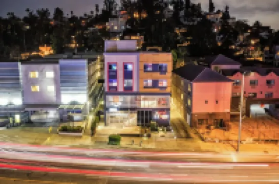 Lexen Hotel - Hollywood Walk of Fame-Universal Studios Hotel berhampiran TCL Chinese Theatre