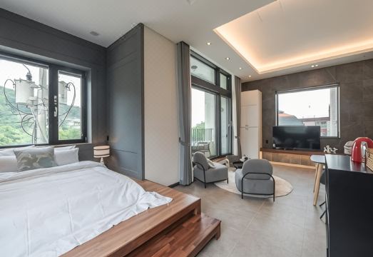 강화도 펜션 내부 전경