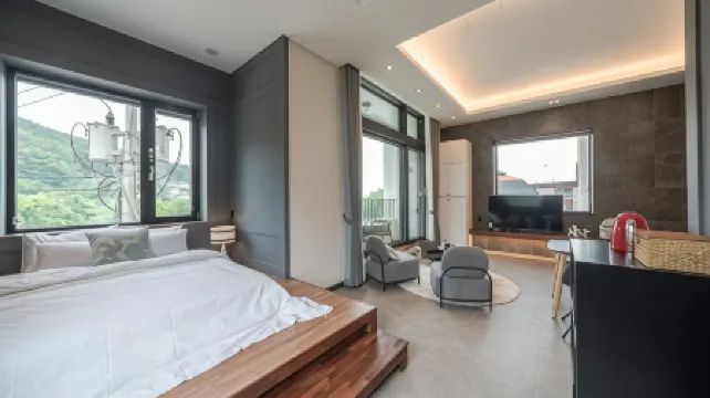 Ganghwa Island Elaum Kids Spa & Pool Villa