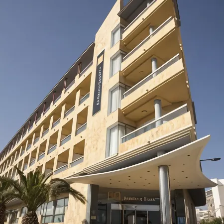 BQ Andalucia Beach Hotel