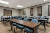 巴特勒舒適套房飯店 - Wi-Fi