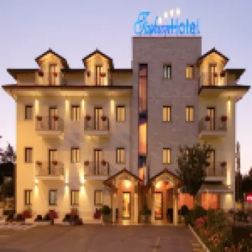 Fashion Hotel Hotels in 