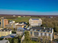 Best Western Plus Hotel du Parc Chantilly 奧賽住宿飯店