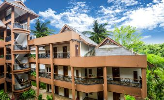 ROYAL WATERLILY HOTEL
