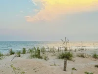 Beach Escape Wth Hot Tub - Walk to Ocean - Dog Friendly - Beach