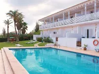 Apartamentos Las Pérgolas Hotels in Son Parc