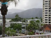 رامادا باي ويندام كايرنز سيتي سنتر Hotels near منتزه كيرنز