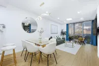 Central Mascot 4BR Convenience to CBD & Airport - 3성급