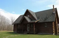 Stunning Catskills Cabin Getaway, facing BelleAyre
