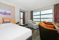 Chuang E-sports Lite Homestay (Wuhan Huanghelou Wuchang Railway Station Branch) - Esports