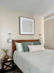 Chic Condo w Parking, AC and Steps to Beach and Convention Center
