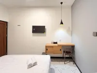 Urbanview Syariah Jackson Living near Stasiun Malang Hotels in Blimbing