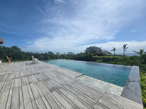 Climaco Beach | Villa in Mactan