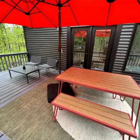 Serene and modern Woodland Retreat, Hudson Valley & Catskills