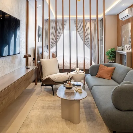 Belfast studio-Blue Waters Property.