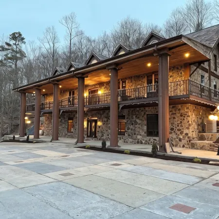 5 bedroom Estate near casino & downtown