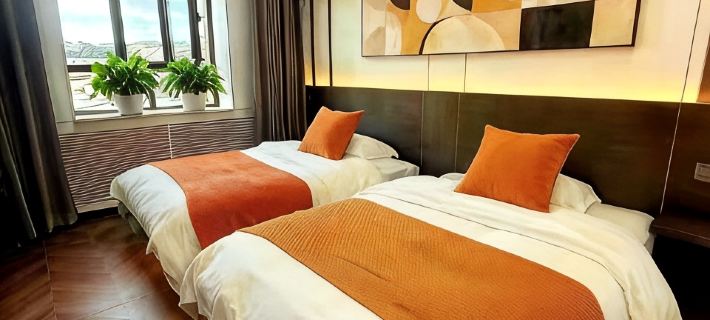 Shoujia Hotel (Bee Town) Hotels in Nilka County