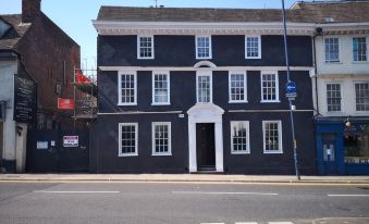 Stone Court House