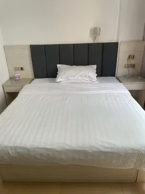 Xinyuan Hotel
